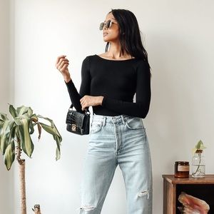 NWOT Lulu’s black long sleeve bodysuit